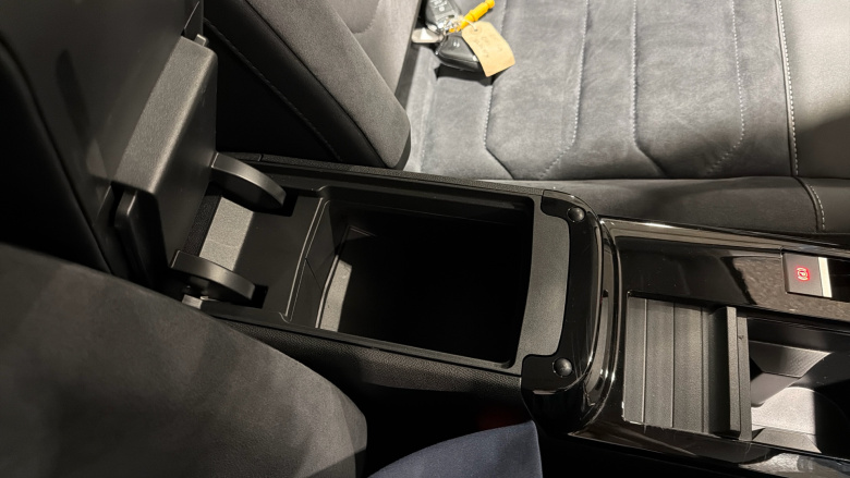 Citroen C4 1.2 Hybrid [136] Max 5dr e-DCS6 Petrol Hatchback